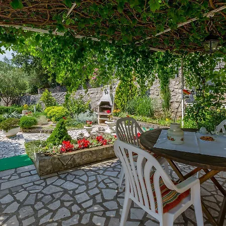 דירה Modernes Studio-apartment 500 Meter Zum