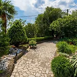 Modernes Studio-apartment 500 Meter Zum