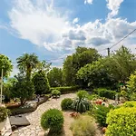 דירה Modernes Studio-apartment 500 Meter Zum *