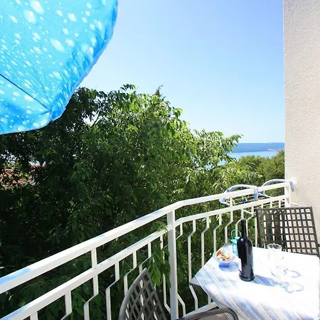 Modernes Studio-apartment 500 Meter Zum Dramalj