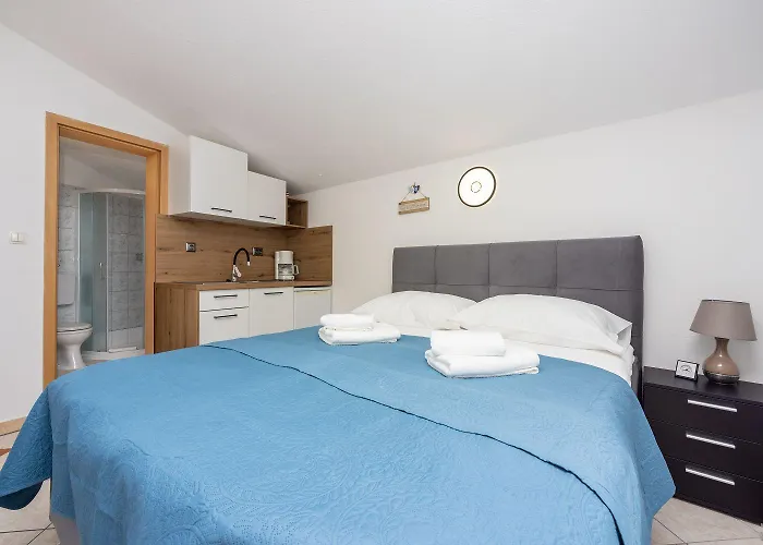 Modernes Studio-apartment 500 Meter Zum Διαμέρισμα